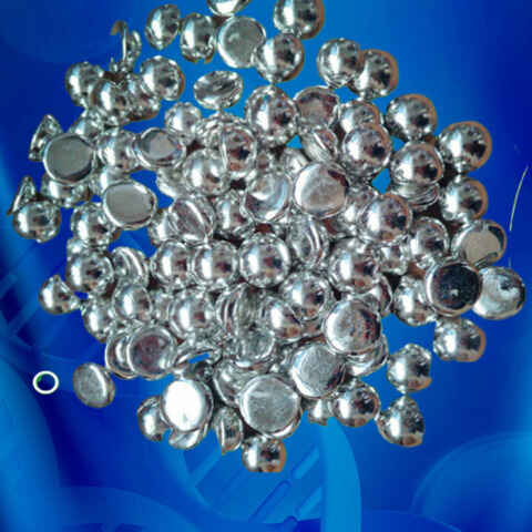 巨一焊材，焊錫球，蘇州焊錫球，錫全球，以下是關(guān)于這些信息的簡要概述：